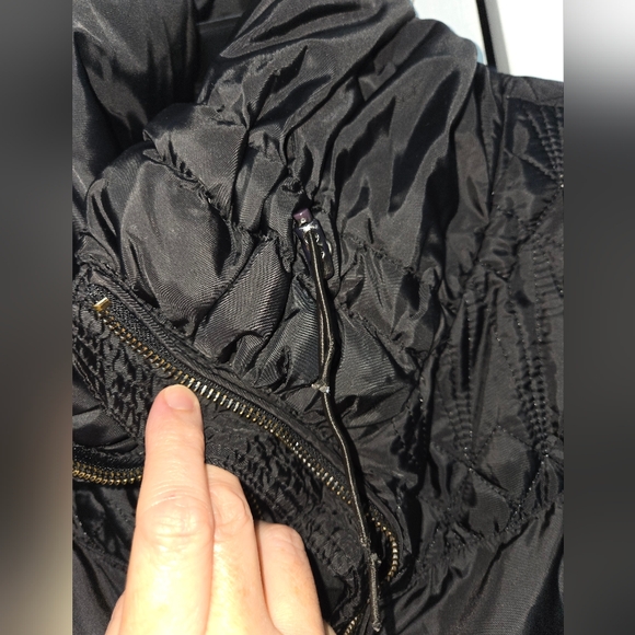 Sam Edelman Women's S Black Puffer Jacket - Picture 7 of 15